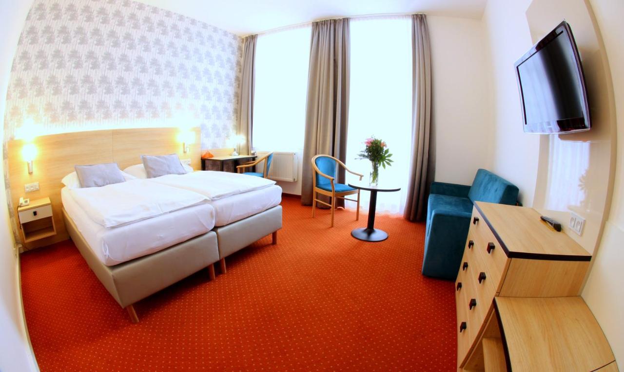 Hotel Flora Mariánské Lázně Extérieur photo
